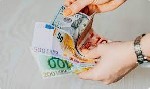 Я мистер Рами Адем.  Я представляю вам предложение о ссуде между частными лицами,  чтобы вы могли без забот осуществить свои мечты.  Я пишу свой текст на этом сайте,  чтобы помочь вам,  особенно для п ...